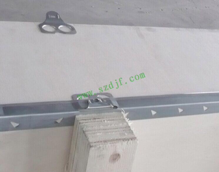 出口免檢鋼帶木箱側邊細節 出口免檢鋼帶木箱側邊細節